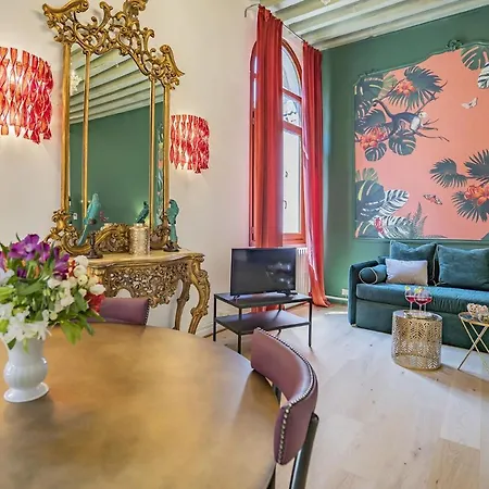 Corte Rubbi 3 Deluxe Studio-apartment 아파트 *