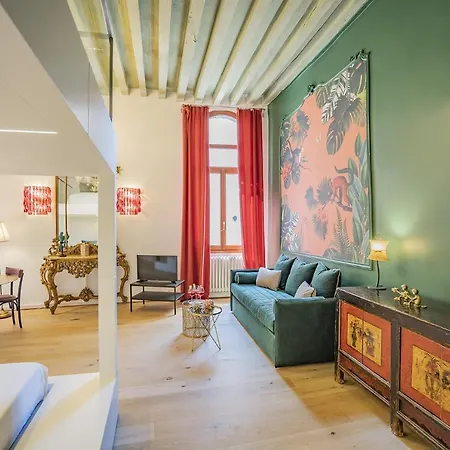 Corte Rubbi 3 Deluxe Studio-apartment * Венеция